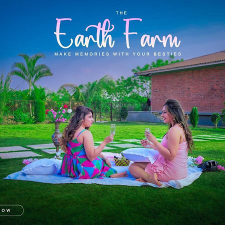 The Earth Farm Vila Nashik Exterior foto